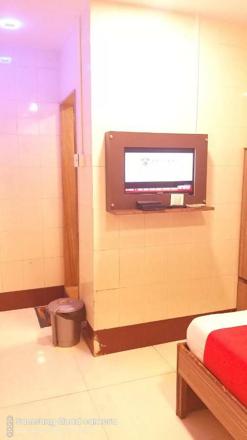 Hotel Saim Palace Mumbai Luaran gambar