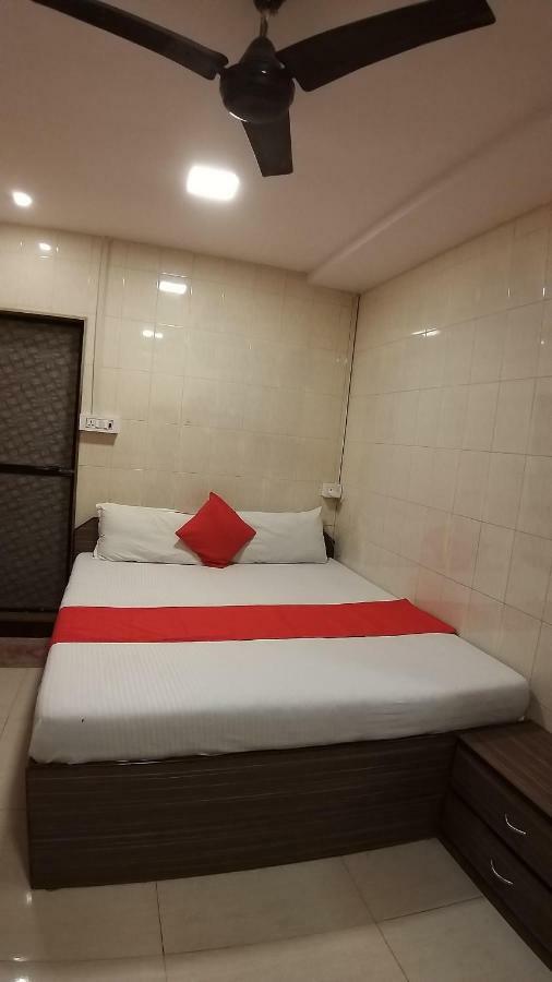 Hotel Saim Palace Mumbai Luaran gambar